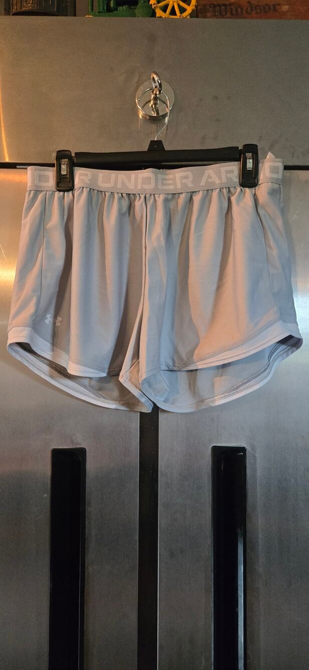 Under Armour Loose Fit Athletic Shorts Tan Size L